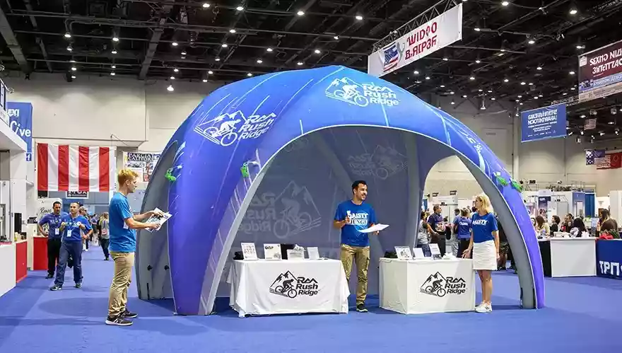 PLUS dome tent with wall