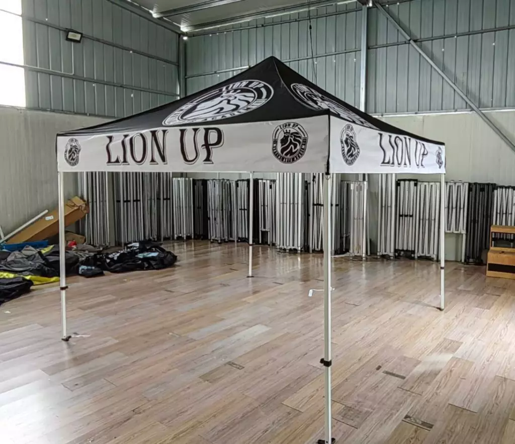 a picture of her canopy order