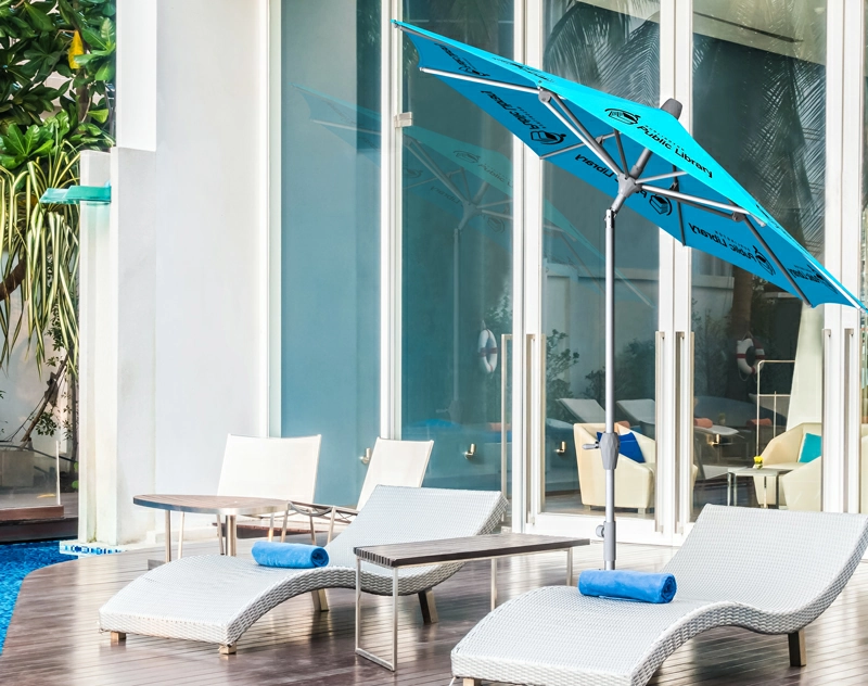 Custom outdoor tilt patio umbrella with base