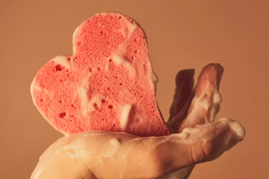 Cleaning sponge with foam